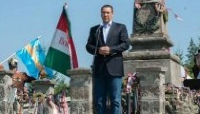 A székely hősiességet méltatta a Nyergestetőn Victor Ponta
