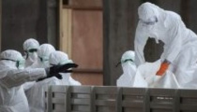 Temetéseken fertőz az ebola, utcákon is hevernek a holttestek