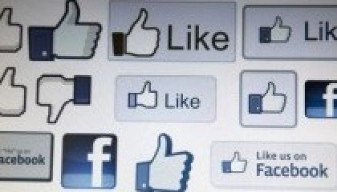 Fontos változás jön a Facebook lájkoknál