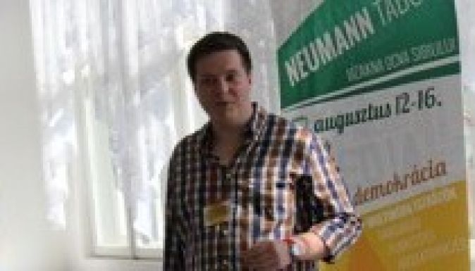 Neumann Tábor: a számítógép kezelésétől a multimédiáig