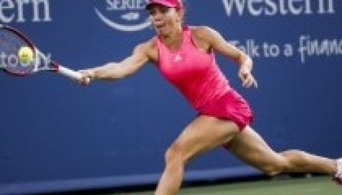 Halep ötödször sem bírt Sarapovával