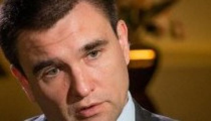 Katonai segítséget kér Kijev a NATO-tól és az EU-tól