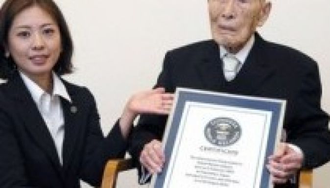 Hivatalosan ő a világ legidősebb férfija (FOTÓ)