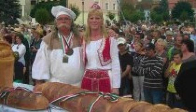 Új kenyér és István, a király Marosvásárhelyen