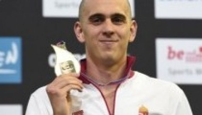 Cseh László óriási benyúlással Eb-aranyérmes