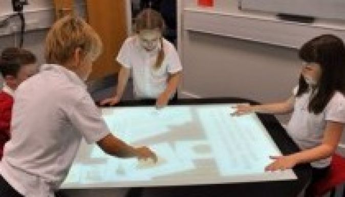 Még bizonytalan a kisiskolások tankönyveinek sorsa