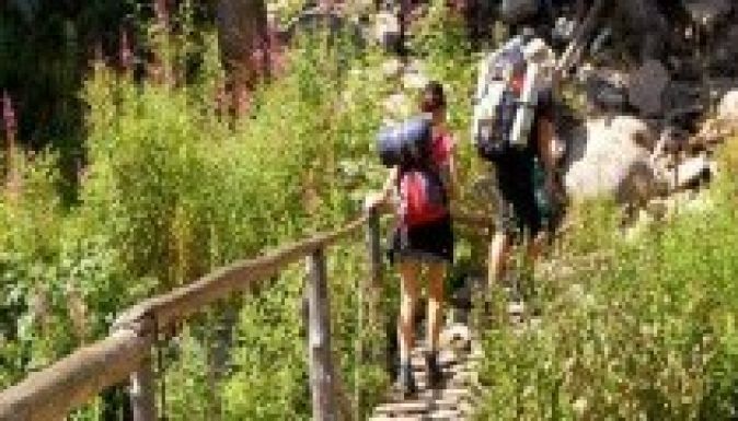 Eltűnt egy 14 éves lány a Retyezátban