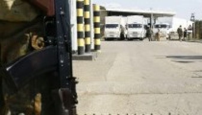 Ukrajna: az orosz teherautók behatolása közvetlen katonai agresszió