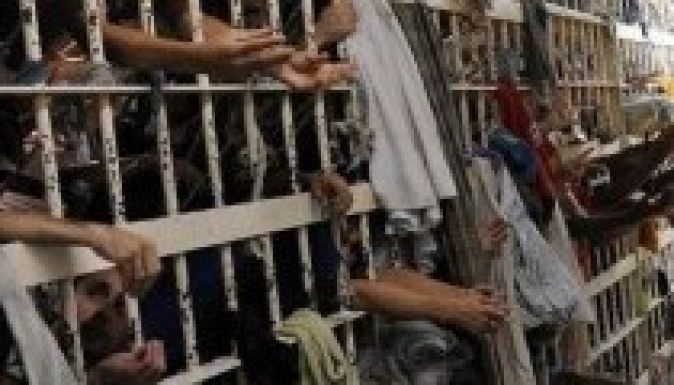 Rabokat fejeztek le egy brazil börtönlázadásban