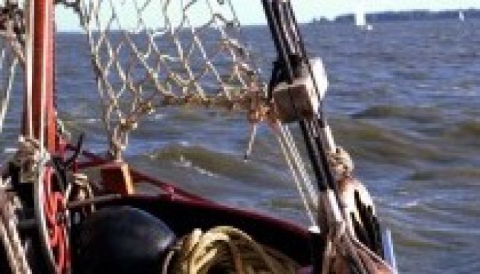 Líbia partjainál 170 menekült holttestére bukkantak