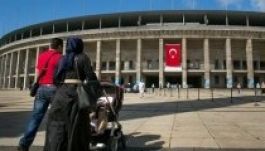 Csak lézengtek a németországi törökök a szavazóhelyek körül