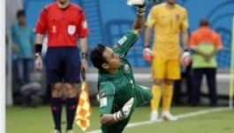 A foci-vb-n remeklő Keylor Navas a Real Madridhoz igazolt