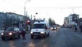 Így kell megúszni baleseteket (VIDEÓ)