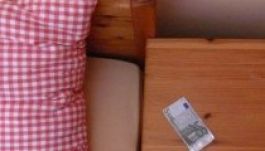 Hogy ad a magyar borravalót?