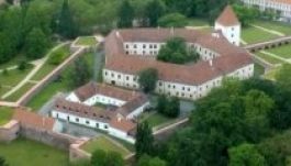 Álomszép légi felvételek hét magyar várról