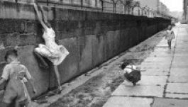 A németek fele nem tudja, mikor épült a berlini fal