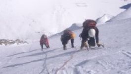 Meghalt öt hegymászó a francia Alpokban