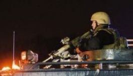 Könnygázt és gumilövedékeket is be kellett vetni St. Louisban