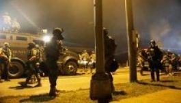 Újabb afroamerikait lőttek le rendőrök St. Louisban