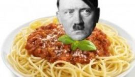 Nácikat éltető spagettit kínál egy tajvani olasz étterem