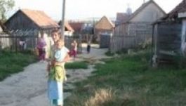 Lerombolnák a cigánynegyedet Sepsikőröspatakon