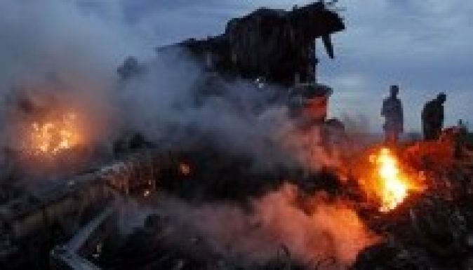 Nagy energiájú tárgyak szakították darabokra a maláj gépet