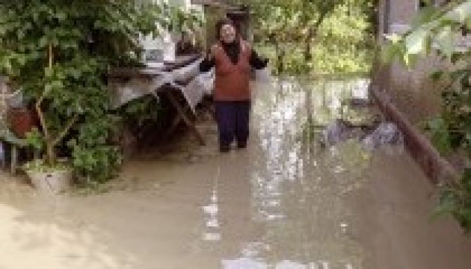 Súlyos áradások veszélyeztetik az ország dél-nyugati részét