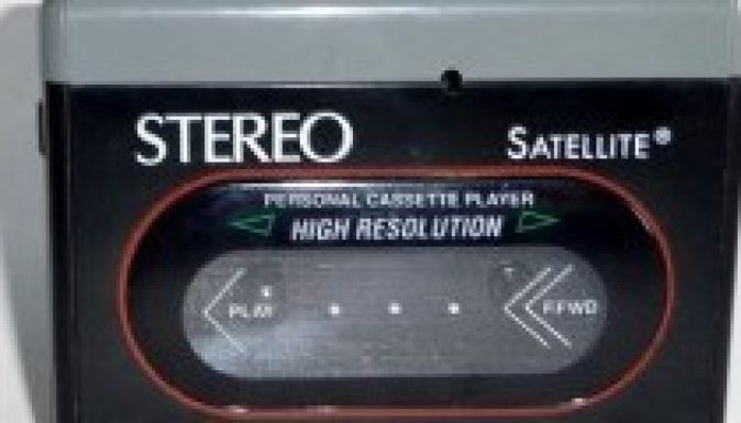 A '90-es évek nosztalgiasorozat: kazettás walkman