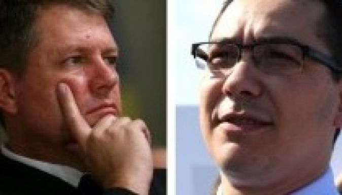 Nem szavazta meg a parlament a bizalmatlansági indítványt