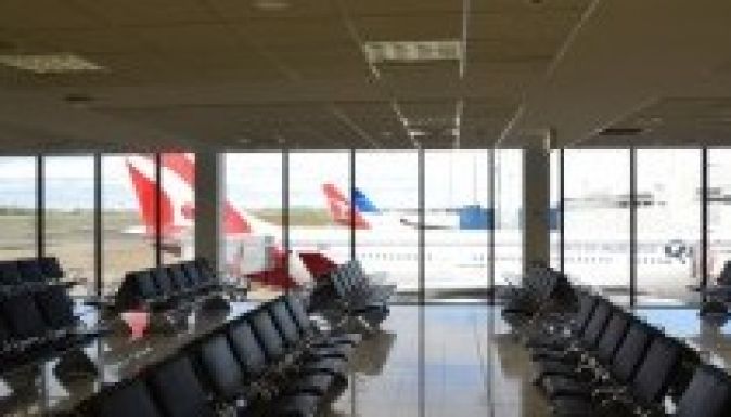 Kiürítették a sydneyi repülőteret egy iPadjébe feledkező férfi miatt