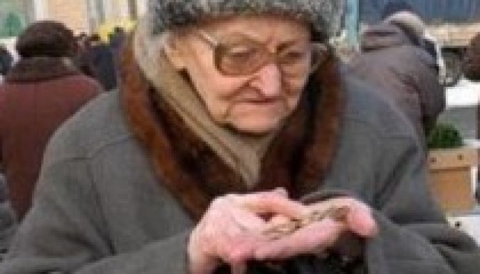 Az időskorúak csaknem fele nem kap nyugdíjat a világban