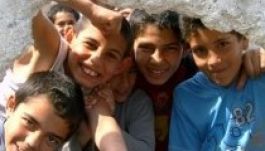 Hogyan enyhíthető a romaellenes hangulat?