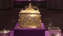 Titokban, fegyveres kísérettel érkeztek kincsek Szatmárnémetibe