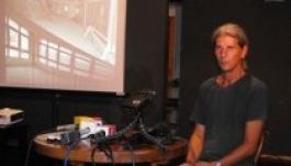 Felfüggesztés vár a marosvásárhelyi bábszínház igazgatójára?