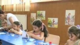 Online figyelhetik óvodás gyerekeiket a brassói szülők