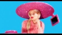 Az Acer megalkotta a rózsaszín selfie-kalapot