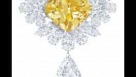 Egyedülálló gyémánt ékszert mutattak be Párizsban