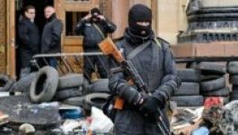 Kijev amnesztiát és különleges státust ajánl Kelet-Ukrajnának