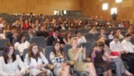 Az Országos Diáktanács nem képviseli a tanulók érdekeit?