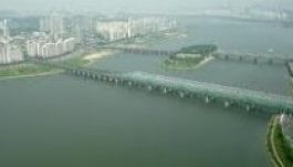 Át akart úszni Kim Dzsong Unhoz egy amerikai