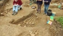 Hétszáz éven át fogták egymás kezét egy kápolna alatt