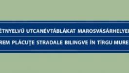Átadták a kétnyelvű utcanévtáblákra vonatkozó aláírásokat