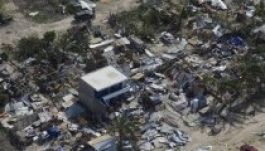 Turisták ezrei menekültek az Odile hurrikán elől