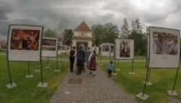 KISEBBSÉGBEN: Képekbe sűrített muzsika