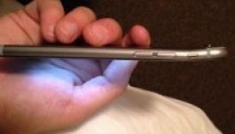 Könnyen elhajlik az iPhone 6 (VIDEÓ)
