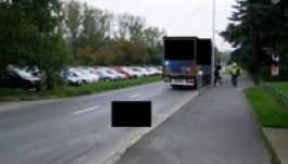 Több tíz méteren át vonszolta a kamion az elgázolt nőt