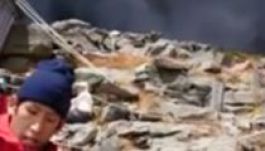 Japán turisták menekültek a kitörő a vulkán elől (VIDEÓ)