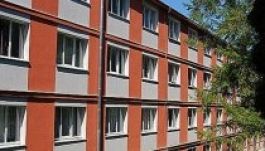 Kizuhant egy diák egy kolozsvári bentlakás harmadik emeletéről