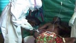 Ebola-járvány: több millió védőruhára lenne szükség