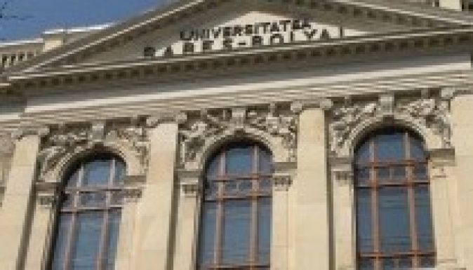 Évek óta épül le a romániai felsőoktatás (INFOGRAFIKA)